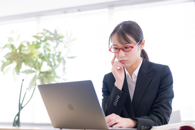 ■ 検索力を鍛える第一歩は、「人に聞く前に検索する」