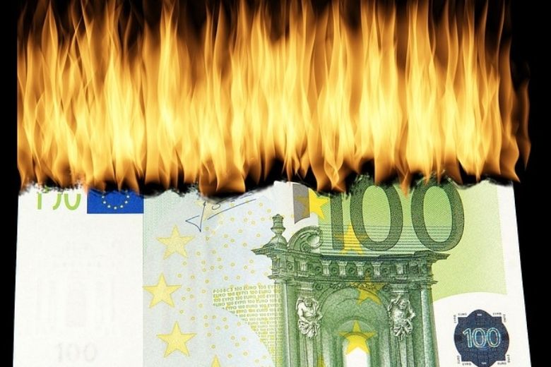 なぜ「楽天はヤバい」という話が広まったのか