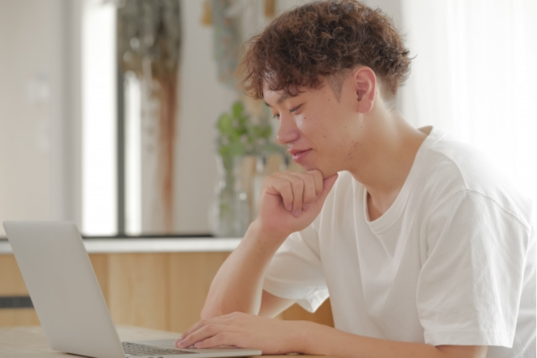 3.実質賃金マイナスと「稼ぐ力」