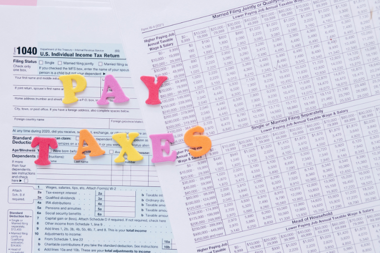 国民の負担の裏側にある「無駄遣い」の実態とは