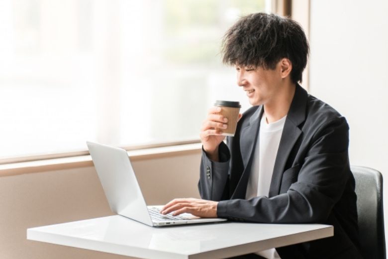 ① 本業とのバランスが良いものを選ぶ